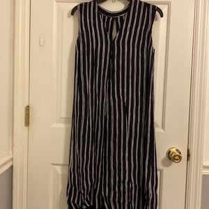 Ann Taylor Sheath Dress- Navy and White